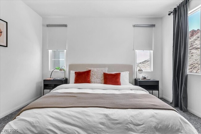 Building Photo - 92 Kimberlite Dr