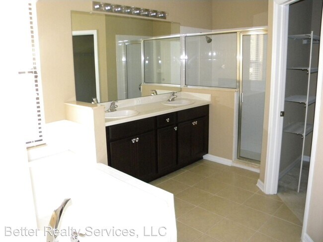 Building Photo - 4 br, 2.5 bath House - 7834 TUSCANY WOODS DR,