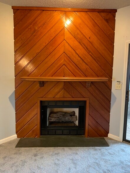 Building Photo - 133 Columbine Dr. Unit # 113