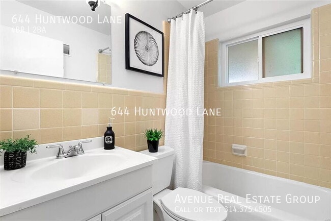 Building Photo - 644 Huntwood Ln