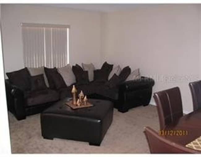 Building Photo - 136 Grantham Dr