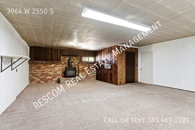 Building Photo - 3964 W 2550 S