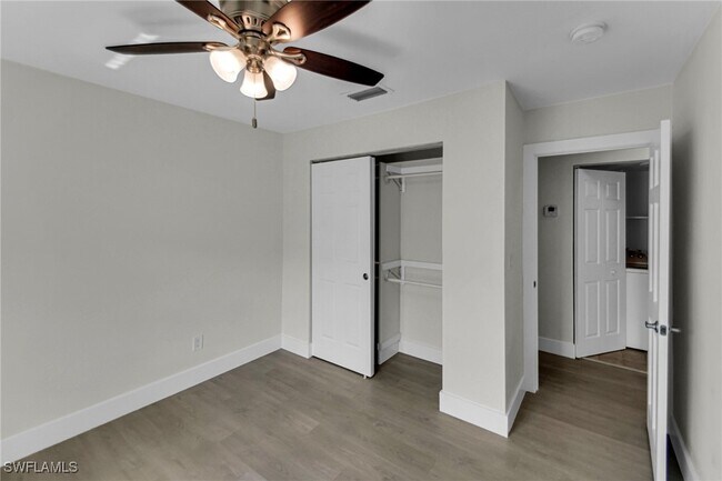 Primary Photo - 11315 Summerwinds Ct