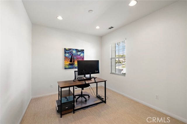 Building Photo - 1 Picaflor