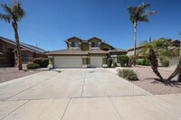 Building Photo - 2568 E Santa Rosa Dr