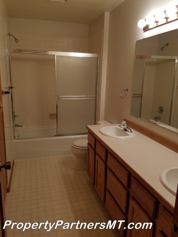 Building Photo - *** Beautiful Condo *** - 2Bed 2Bath