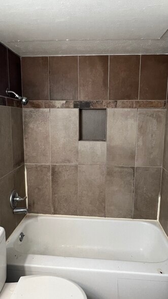 bathroom - 8067 Meadow Rd