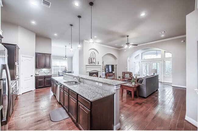 Building Photo - 24211 Olivara Ln