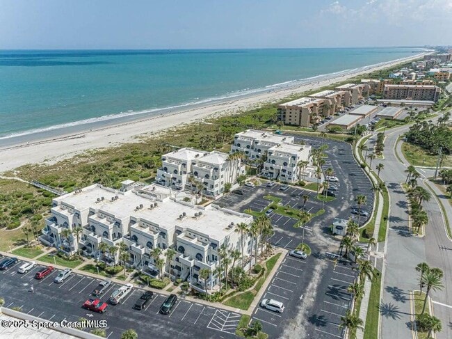 Building Photo - 8600 Ridgewood Ave