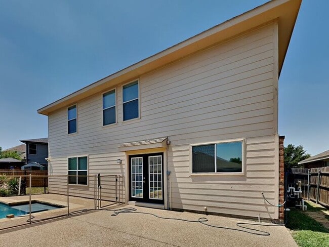 Building Photo - 10408 Woodruff Ct