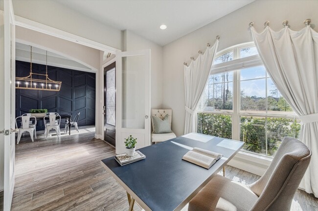Building Photo - 16503 Whiteoak Canyon Dr