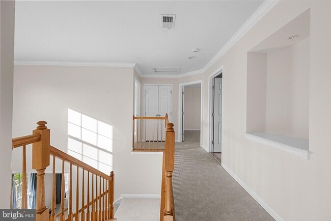Building Photo - 38 Houser Dr