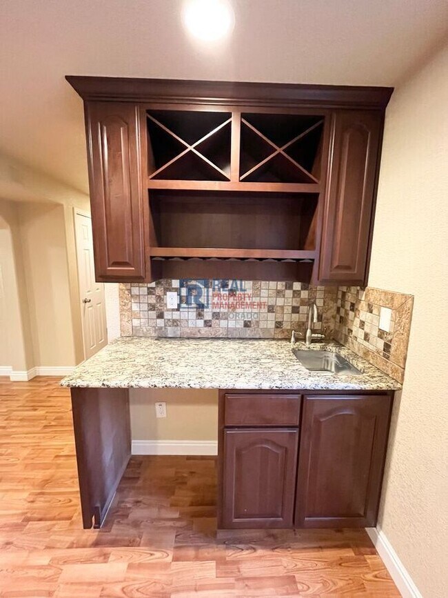 Building Photo - 10276 Deer Meadow Cir