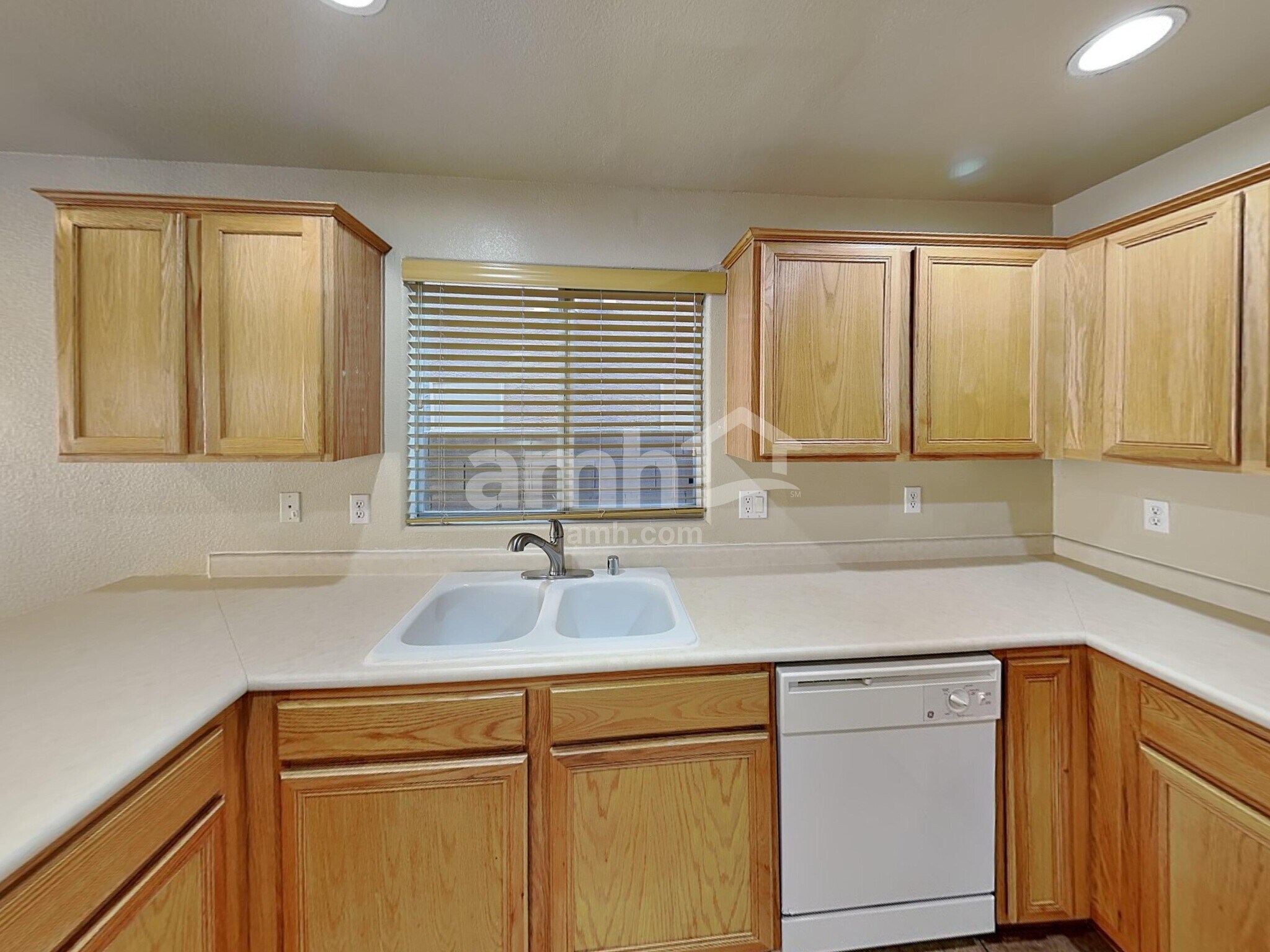 Building Photo - 8920 Bonneville Peak Ct