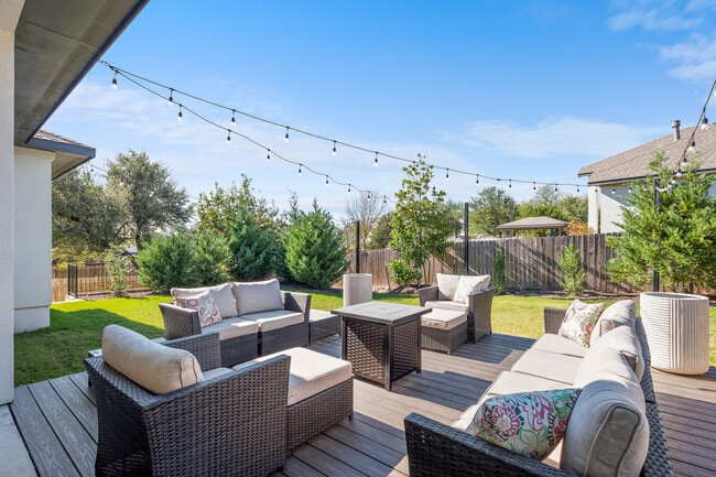 Building Photo - 124 Mendocino Ln