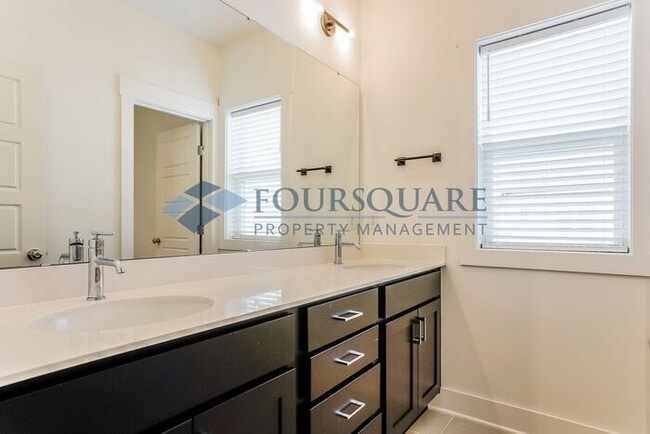 Building Photo - Beautiful 3-Story End-Unit Townhome with Guest Suite, Private Balcony & 2-Car Garage – Wendell, NC