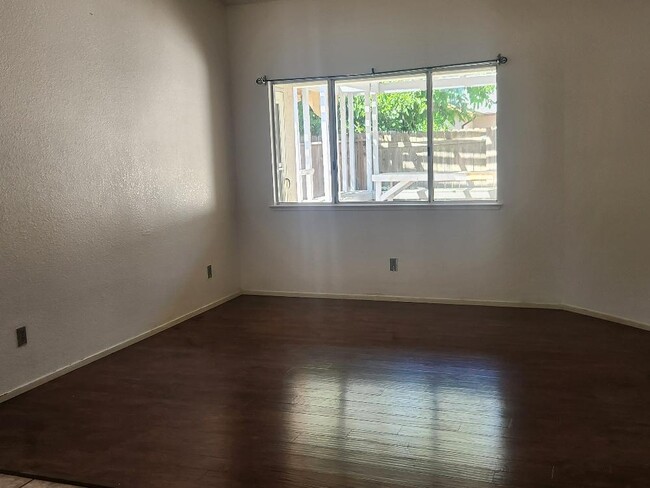 Building Photo - 8627 Duryea Dr