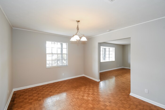 Building Photo - 2742 Holly Ridge Dr