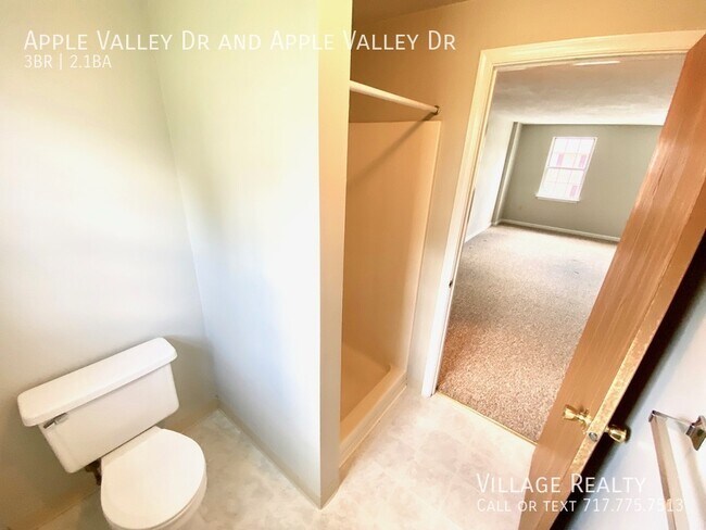 Building Photo - 818 Apple Valley Dr