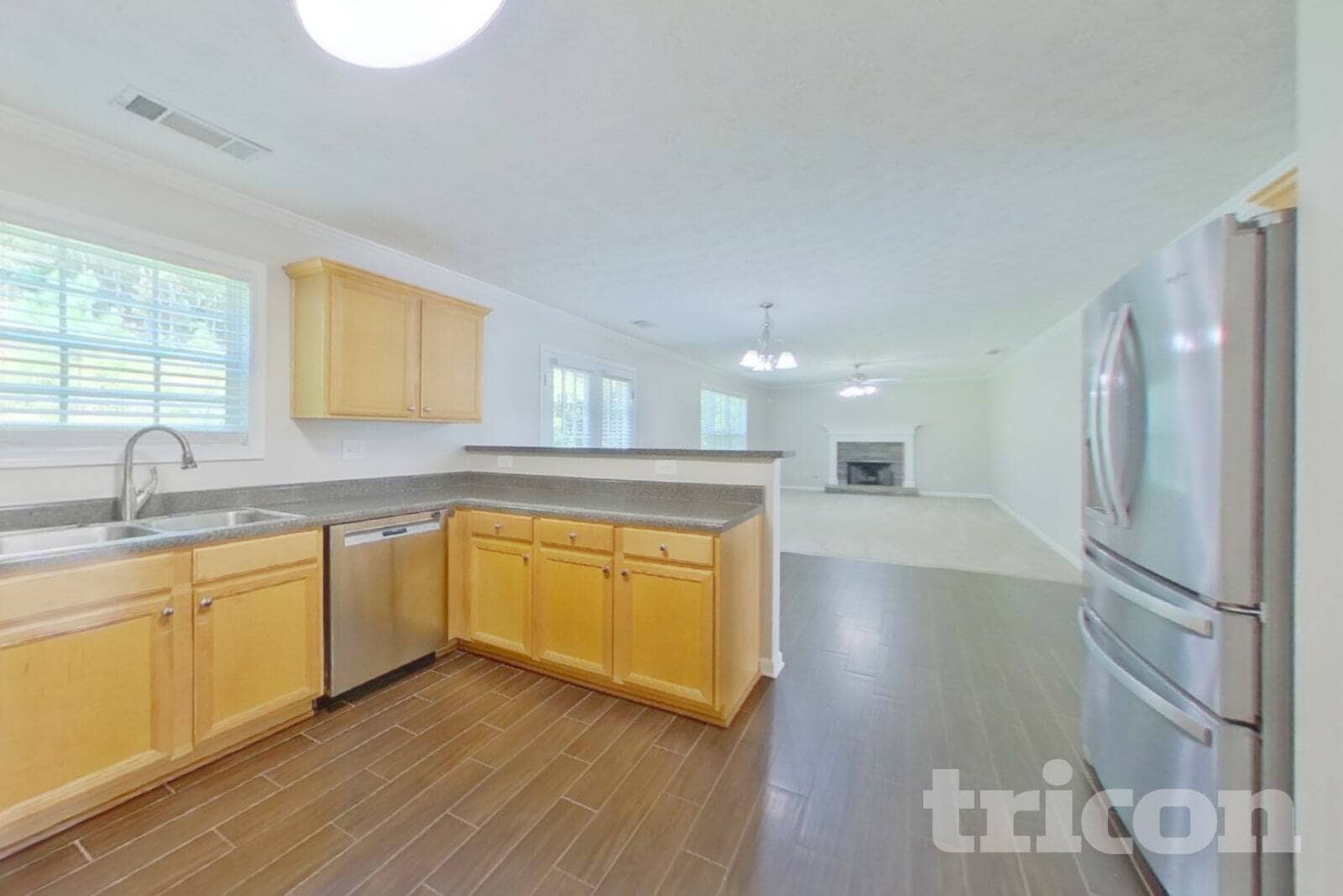 Building Photo - 315 Avonlea Dr