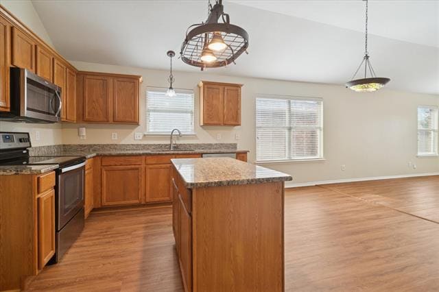 Building Photo - 2060 Falls Creek Dr