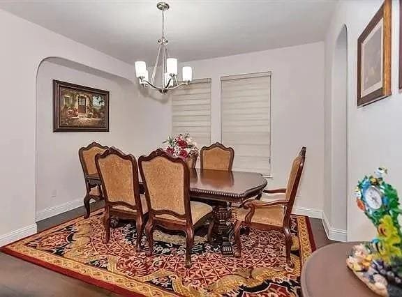 Building Photo - 913 Yarrow St