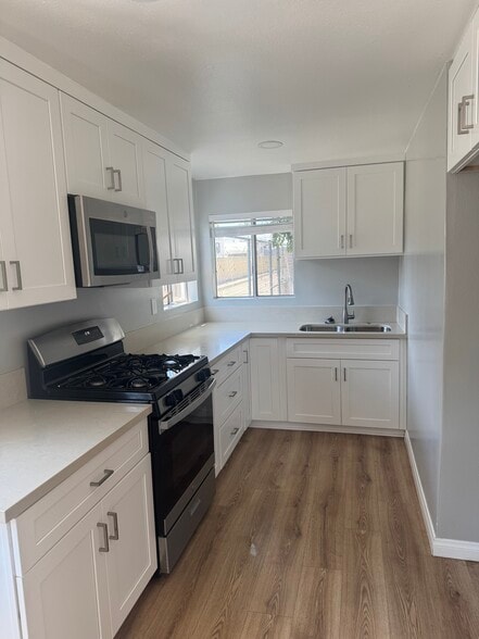 Building Photo - 1535 Patricia Ave