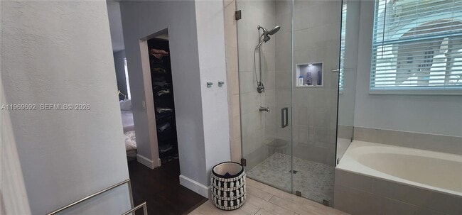 Building Photo - 833 Vista Meadows Dr