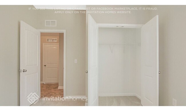 Building Photo - 920 Lakemont Dr