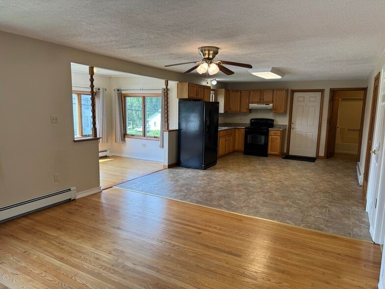 Building Photo - 205 Northern Ave