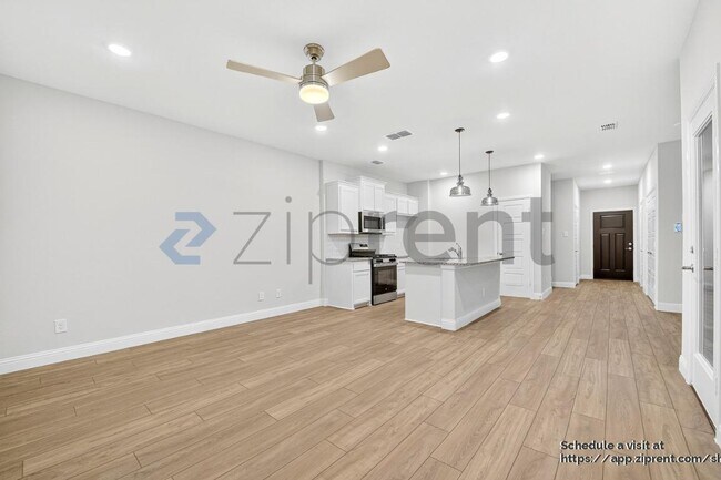 Building Photo - 212 Griffith Dr