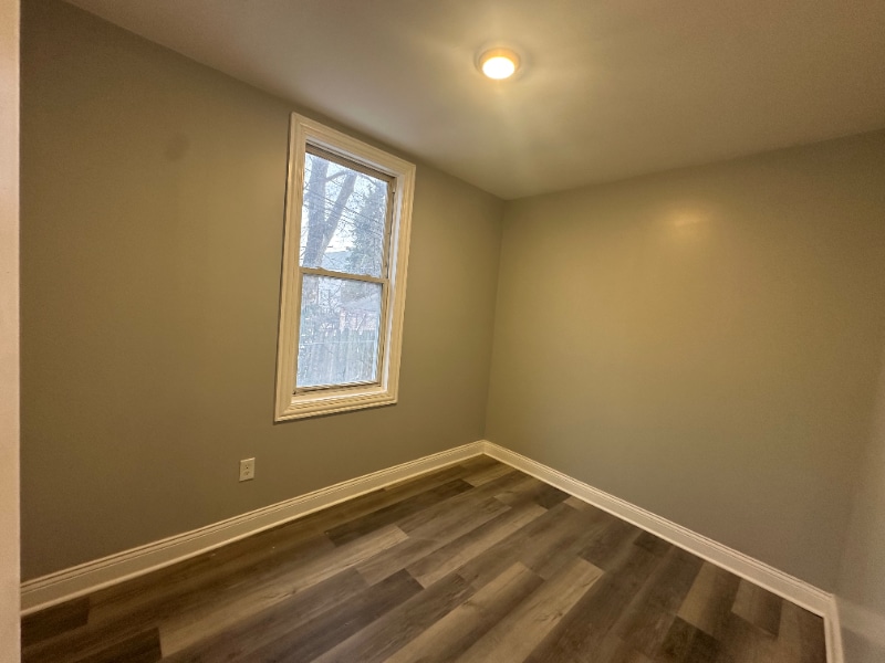 Building Photo - 2707 E 93rd St