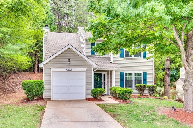 Primary Photo - Beautiful, well maintained home in the hea...