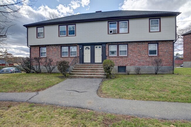 Building Photo - 25 Langley Cir
