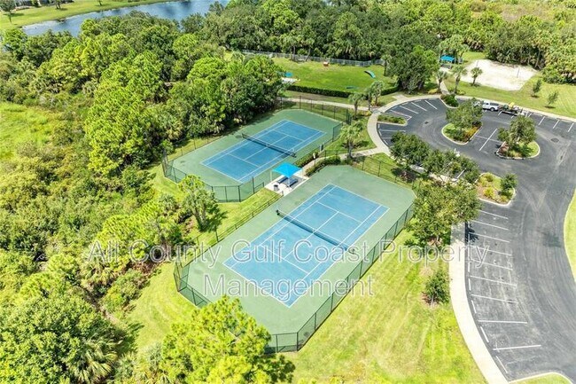 Building Photo - 13013 Steinhatchee Loop