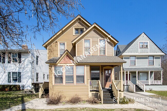 Primary Photo - 820 W Main St