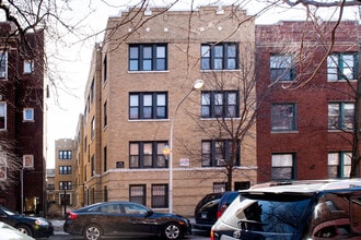 Building Photo - 839 W Cornelia Ave