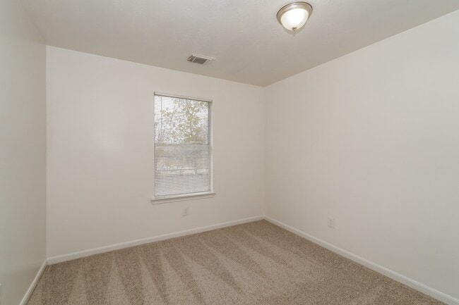 Building Photo - 8735 Texas Acorn Ave