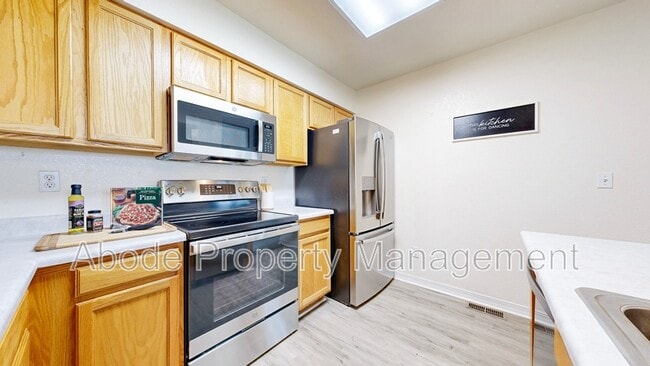 Building Photo - 6703 Antigua Dr