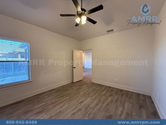 Building Photo - 1704 102nd St