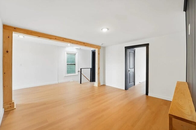 Building Photo - 608 Palisade Ave