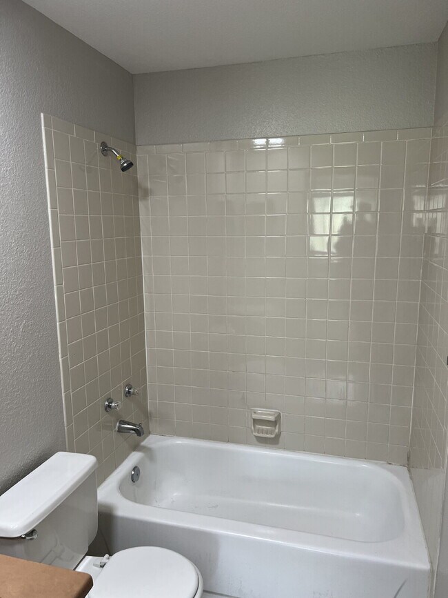 Building Photo - 131 S Zang Way