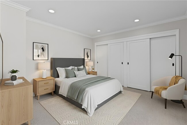 Building Photo - 11147 Hortense St