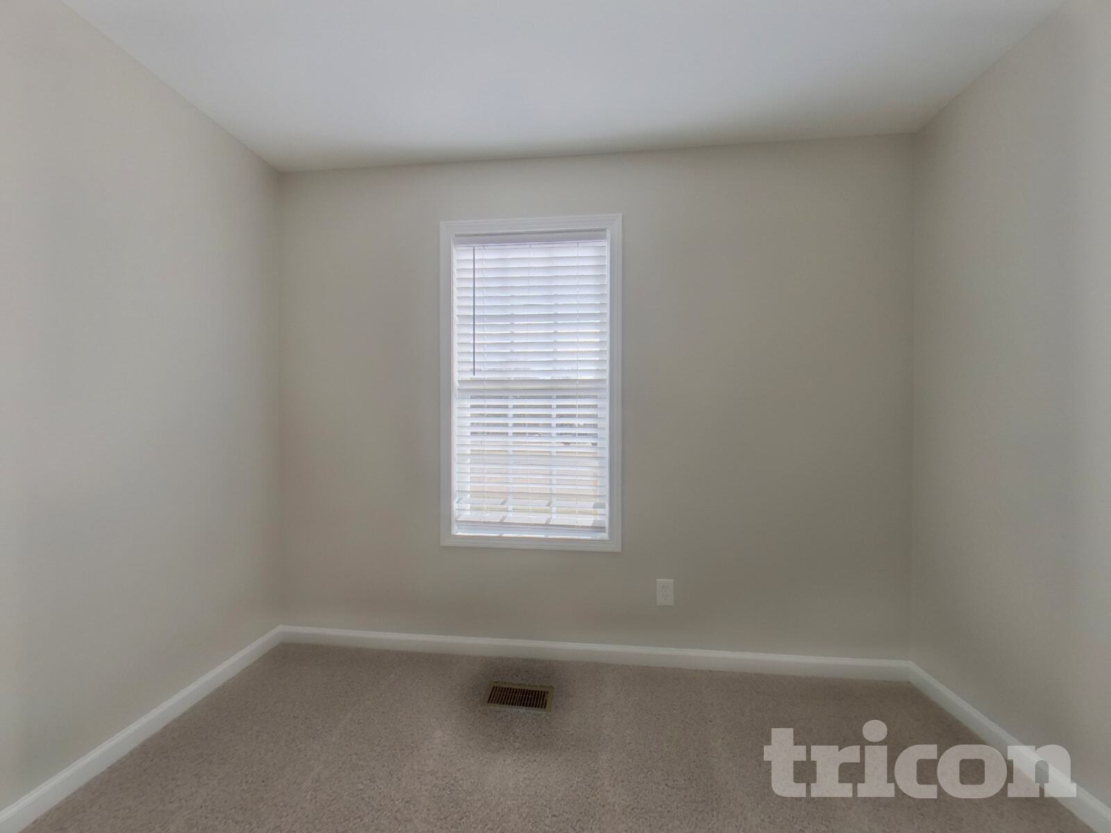 Building Photo - 359 River Trace Dr