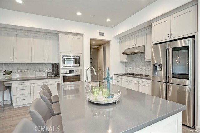 Building Photo - 115 Fixie