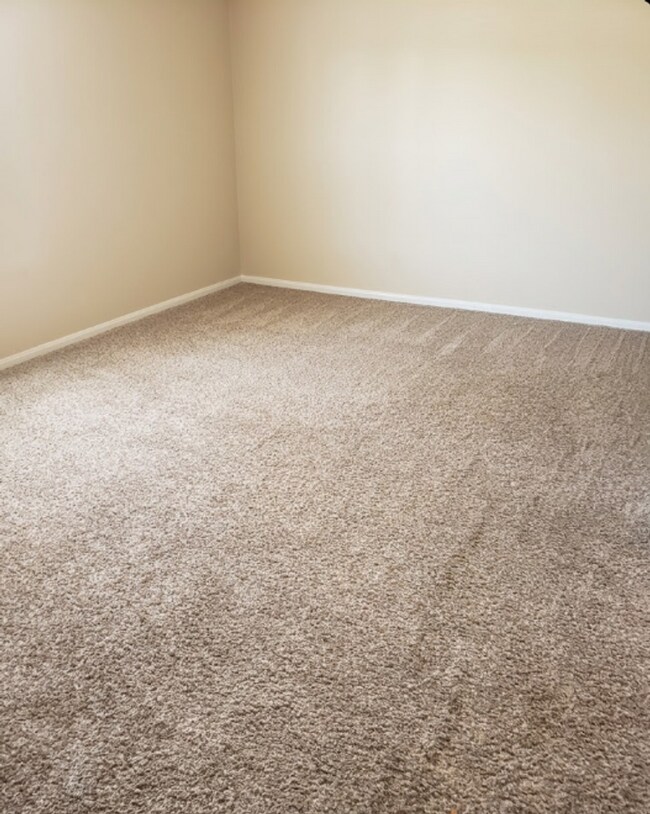 Building Photo - AVAILABLE MID MAY; APPLY TODAY AT OUR WEBSITE!!