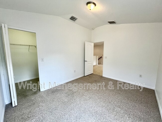 Building Photo - 15902 Cedar Elm Terrace