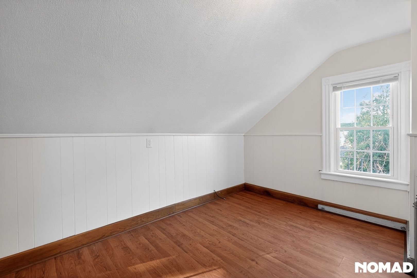 Building Photo - 21 Hall Ave