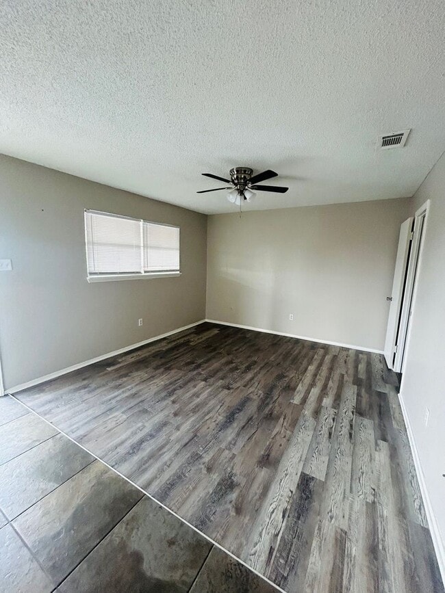 Building Photo - Creole Apartments