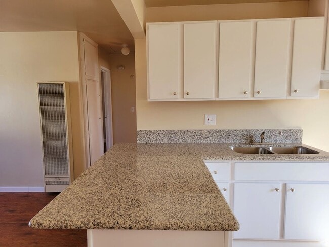 Building Photo - 8158 McKinley Ave